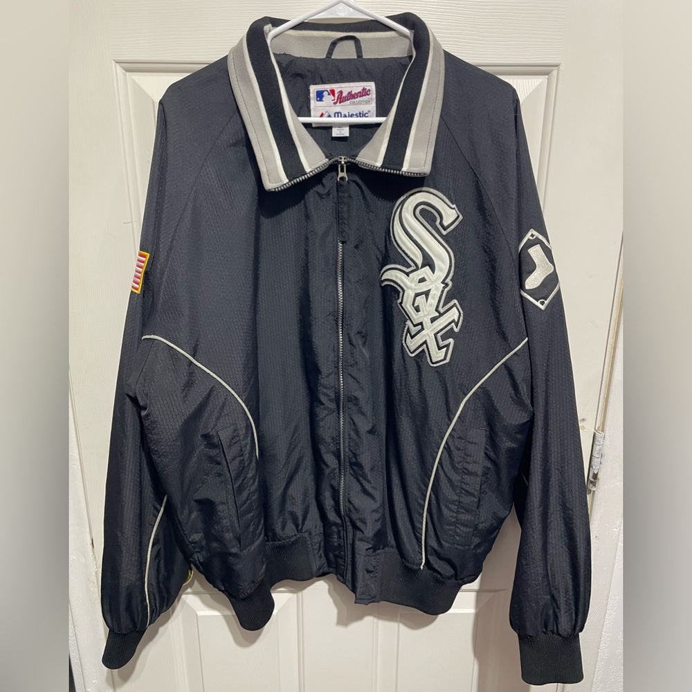 Chicago White Sox Vintage Majestic 90s Jacket Size XL